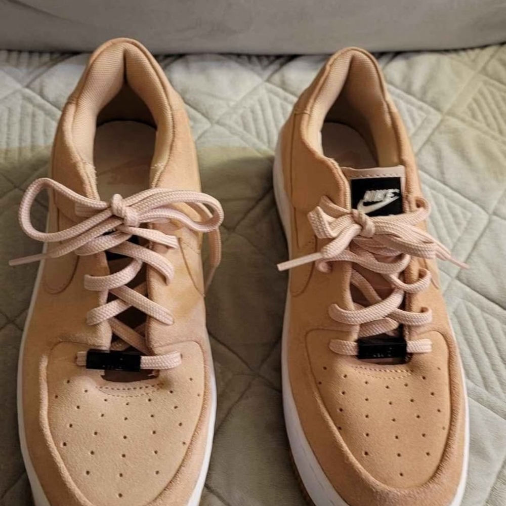 Nike Women's Athletic Shoes in Tan and White